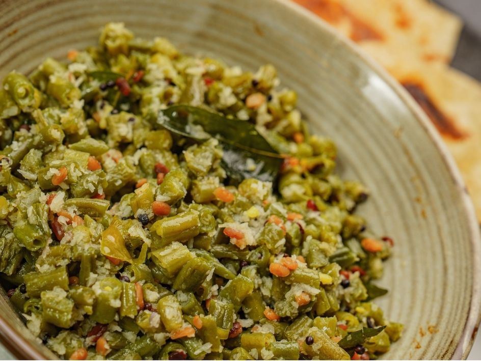 South Indian Style Green Bean Curry with Chapatis Recipe Kit Mirch M